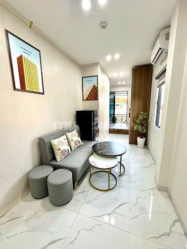 Phòng trọ studio,ô tô đỗ trước cửa,cạnh vinsmart