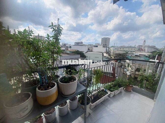 Cho thuê căn hộ 3 pn giá rẻ ngay Thiên Phước, Lữ Gia, Lý Thường Kiệt