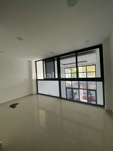 Cho thuê nhà mới Mặt tiền Nguyễn Văn Nguyễn phường Tân Định quận 1 - D