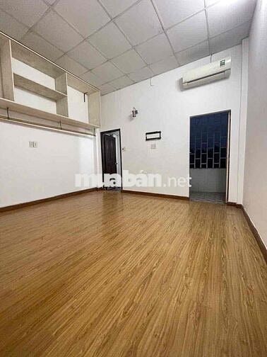 CHO THUÊ NHÀ HẺM XE TẢI 4 x 18 m