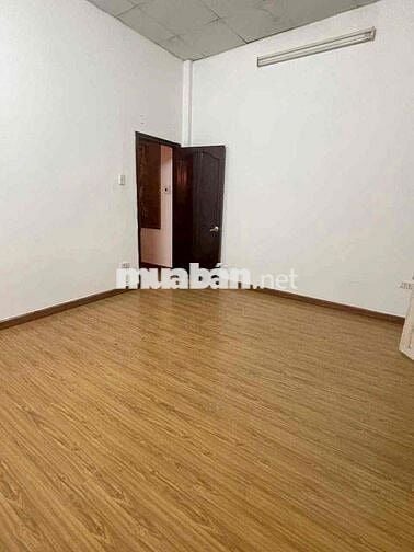 CHO THUÊ NHÀ HẺM XE TẢI 4 x 18 m