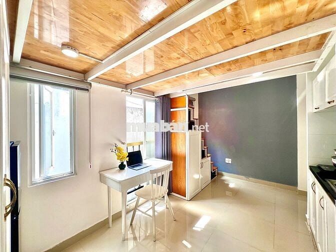 PHÒNG CÓ GÁC MỚI XÂY CỬA SỔ TRỜI LÊ VĂN SỸ Q.3