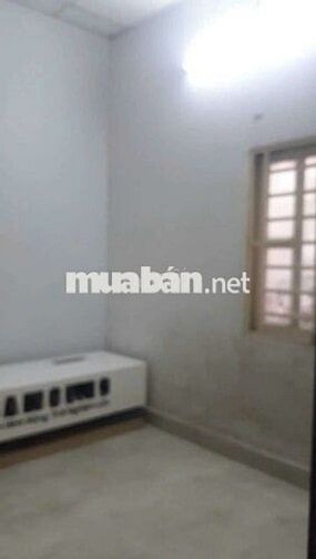 Nhà cho thuê mặt tiền hẻm 
Hình Chữ L Chiến Lược, Q Bình Tân.