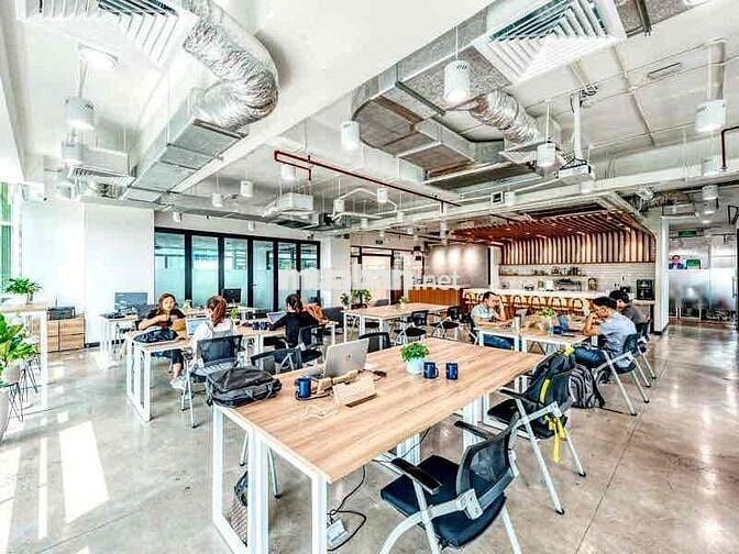 TOÀ VĂN PHÒNG CỰC HIẾM NGAY NGÃ 3 GÒ DẦU T.PHÚ NGANG 10M SD 1000 CÓ TM