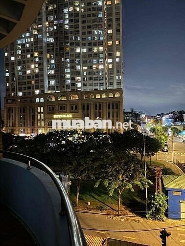 Cho thuê Căn Hộ Cao cấp Full nội thất 1PN Tách bếp ngay Nguyễn Trãi