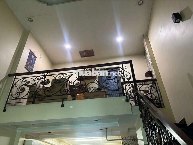 Cho thuê nhà nguyên căn, 331/17 Tô Ngọc Vân, p Thạnh Xuân, quận 12