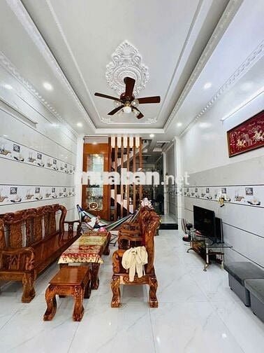 Nhà đường số 18B [4x16, 3 lầu, 4pn, 5toilet] 15tr/tháng