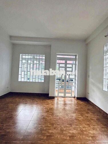 NHÀ 3 TẦNG, 2 MẶT TIỀN THÔNG BÀN CỜ,VỪA Ở VỪA LÀM VP CTY,BÁN HÀNG ONL,