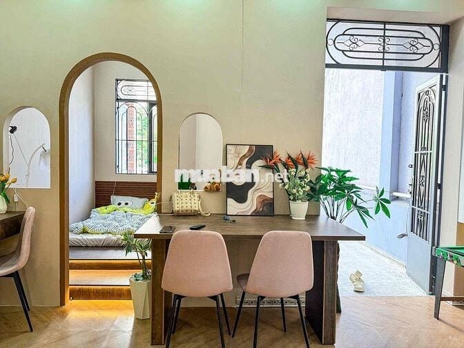 Cho thuê Căn Hộ Cao cấp Full nội thất 1PN Tách bếp ngay Nguyễn Trãi