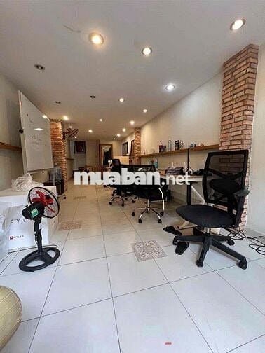 Nhà hẻm xe hơi - Nguyễn Trọng Tuyển - 3 Lầu full nội thất