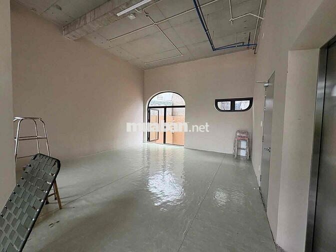 Cho thuê mặt bằng 120m2 kinh doanh mọi ngành nghề ngay Lotte Mart