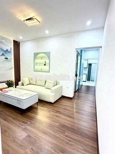 Tập thể định công ô tô chạy vòng quanh , 2 thoáng trước sau