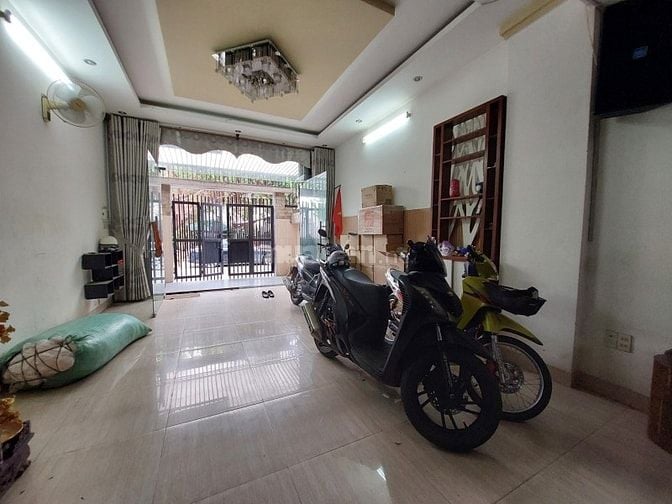 DƯƠNG QUẢNG HÀM GÒ VẤP - HẺM 6m - 4.5 x 19 - 4 TẦNG , 1PN TRỆT - 11 TY