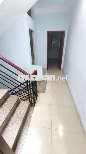 Cho thuê NMT 863 Lũy Bán Bích, 22 triệu, 81m2, Tân Thành, Tân Phú, HCM