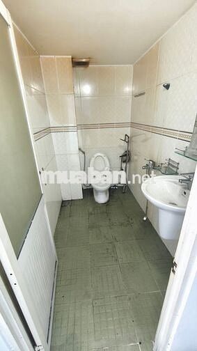 Cho thuê NMT 863 Lũy Bán Bích, 22 triệu, 81m2, Tân Thành, Tân Phú, HCM