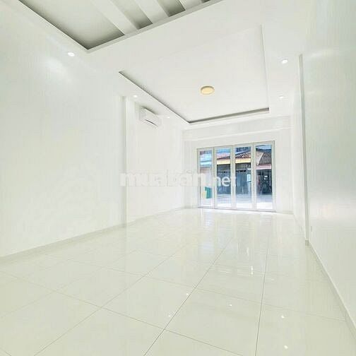 NHÀ ĐẸP MỚI XÂY- 107A Nguyễn Minh Hoàng P.12 Q.TB- 4,5 x 18 trệt 2 lầu