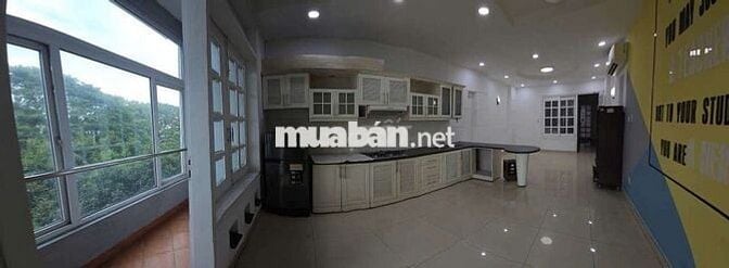 Cho thuê văn phòng trong tòa nhà VP