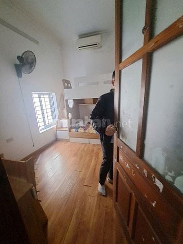 Nhà riêng ngõ 52 đường Mỹ Đình, Dt 40m2 x 3 tầng, 10 triệu/tháng