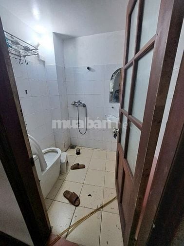 Nhà riêng ngõ 52 đường Mỹ Đình, Dt 40m2 x 3 tầng, 10 triệu/tháng