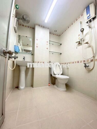 Văn Phòng 70m2 + ở Được.Tại 277/31 Xô Viết Nghệ Tĩnh, F15, Bình Thạnh