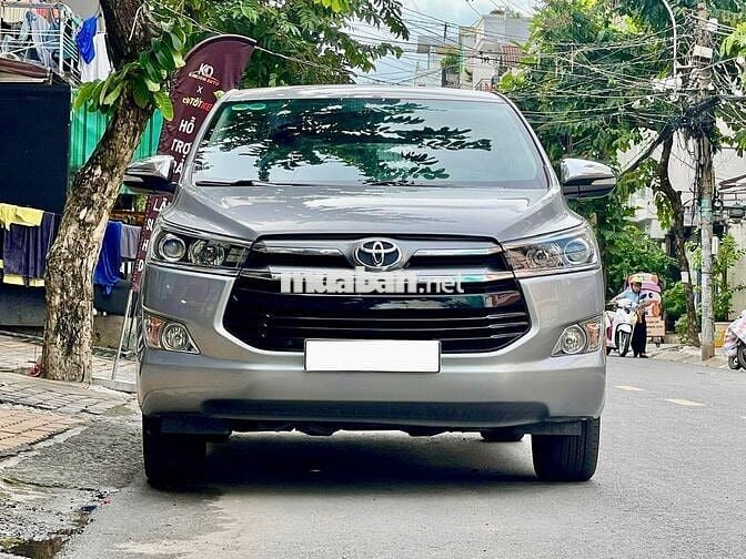 Toyota Innova 2017 2.0V cọp chỉ 55.000km full lsh