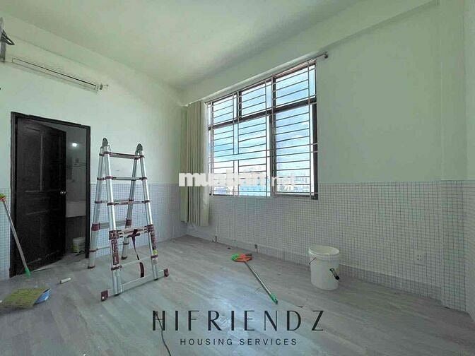 STUDIO SẴN MÁY LẠNH - CỬA SỔ TRỜI THOÁNG MÁT CÁCH ĐẠI HỌC VĂN HIẾN 9P