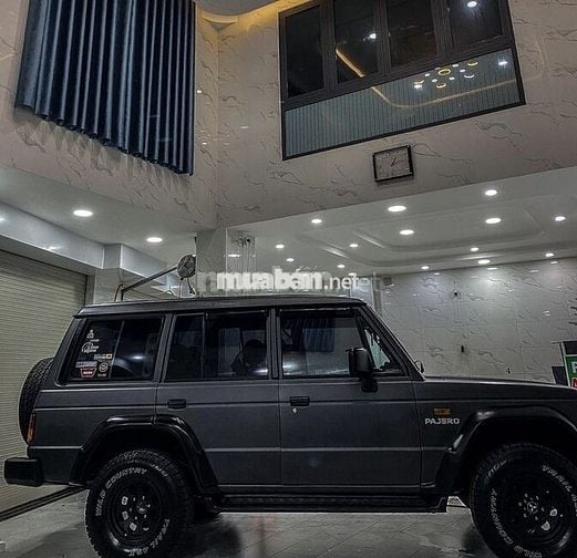 Mitsubishi Pajero 1990  - 350000 km