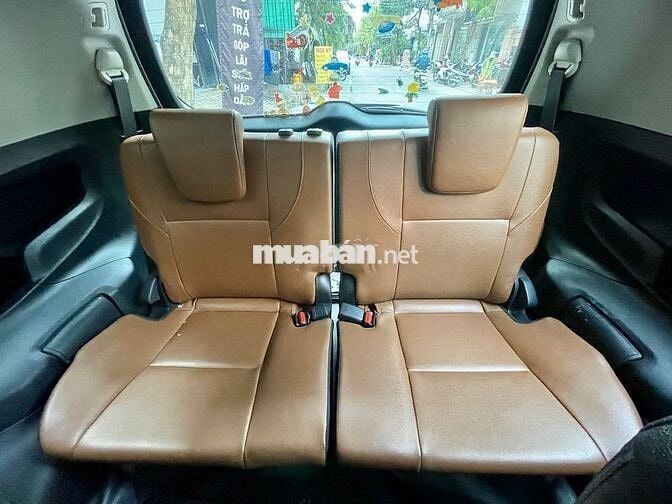 Toyota Innova 2017 2.0V cọp chỉ 55.000km full lsh