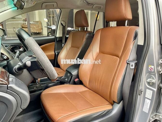 Toyota Innova 2017 2.0V cọp chỉ 55.000km full lsh