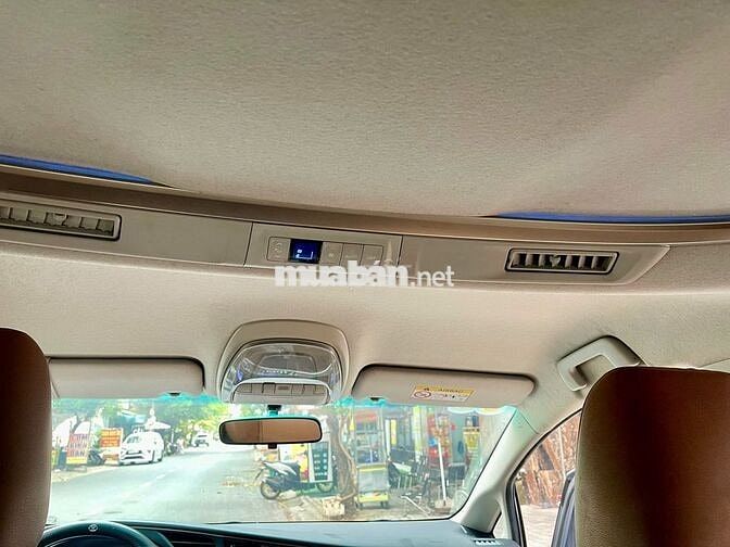 Toyota Innova 2017 2.0V cọp chỉ 55.000km full lsh