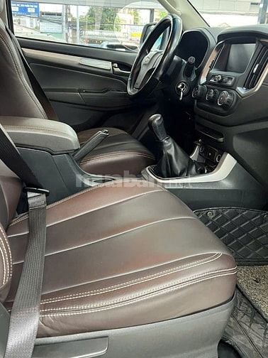 Chevrolet Trailblazer 2.5LT 2018 nhập Thái máy dầu