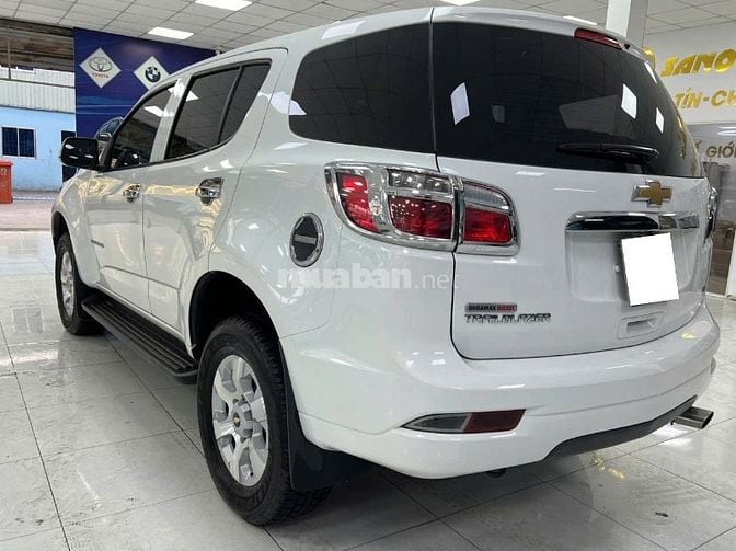 Chevrolet Trailblazer 2.5LT 2018 nhập Thái máy dầu