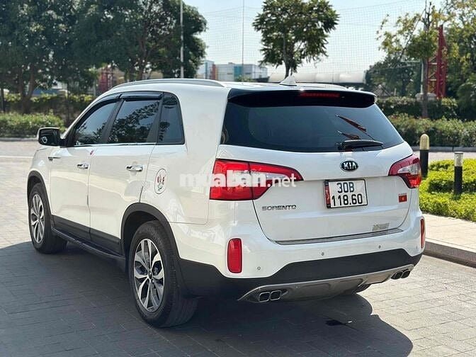 BÁN KIA SORENTO 2.4 GAT 2018 CHẤT LƯỢNG CAO