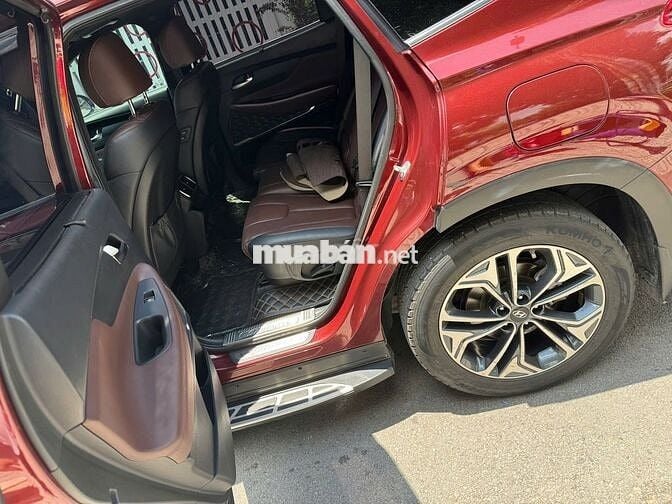 Hyundai SantaFe 2.2D Premium 4x4 model 2020