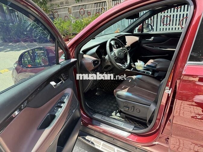 Hyundai SantaFe 2.2D Premium 4x4 model 2020