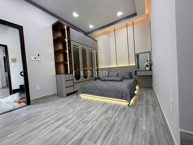 Bán nhà 3 lầu đẹp phú thuận quận 7 củ nam long phú thuận giá 7,950ty