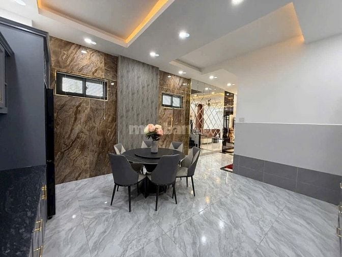 Bán nhà 3 lầu đẹp phú thuận quận 7 củ nam long phú thuận giá 7,950ty