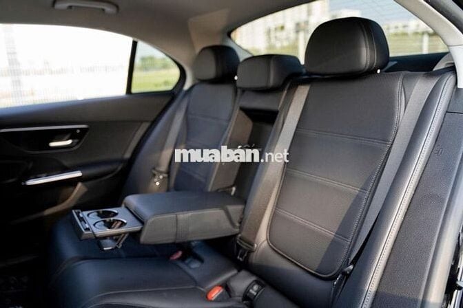 Mercedes-Benz C200 Avantgarde 2022