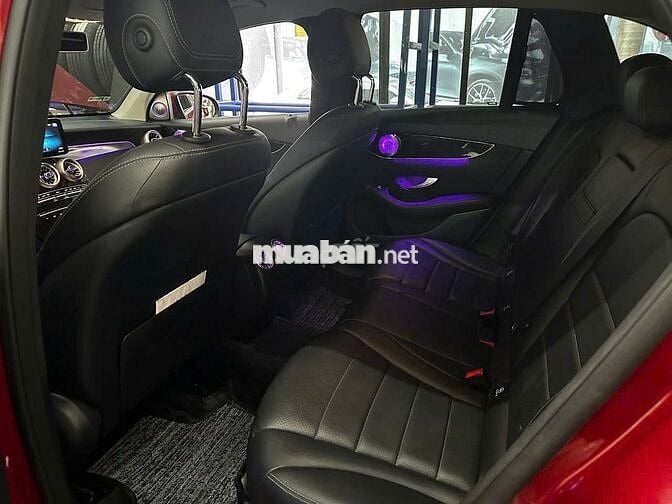 Mercedes-Benz GLC200 Facelift 2020 Đỏ