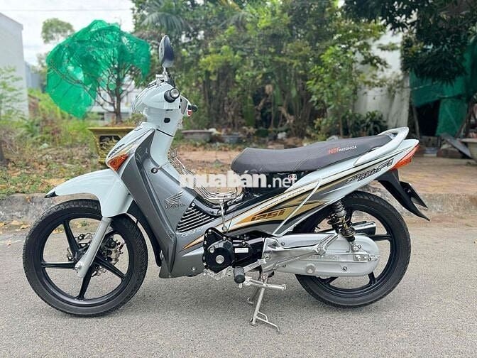 Honda Future Neo Fi Trắng Đen