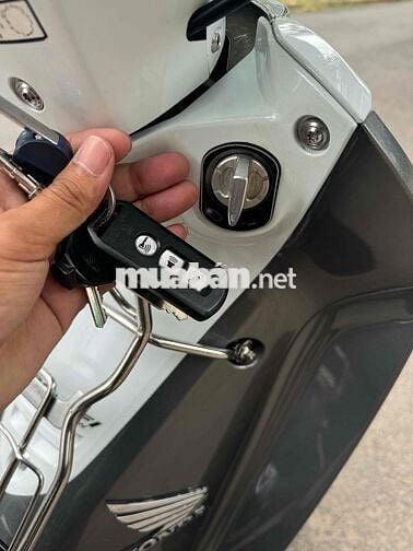 Honda Future Neo Fi Trắng Đen