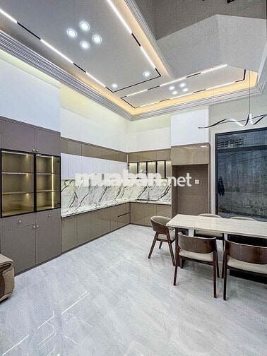 NHÀ ĐẸP VỪA Ở VÙA KINH DOANH THUẬN LỢI MUA BÁN ĐƯỜNG XUÂN HỒNG