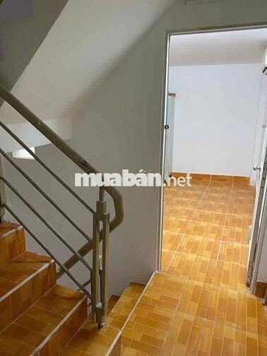 CHO THUÊ NHÀ MẶT TIỀN KINH DOANH ĐS18 P8