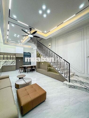 NHÀ ĐẸP VỪA Ở VÙA KINH DOANH THUẬN LỢI MUA BÁN ĐƯỜNG XUÂN HỒNG