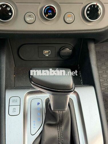 xe rất mới so với các xe cùng đời