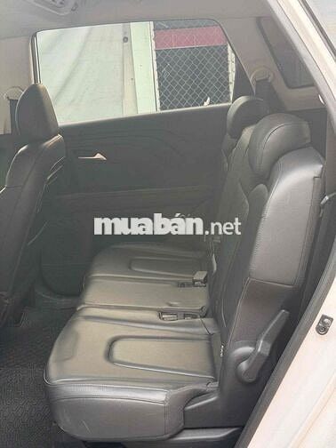 xe rất mới so với các xe cùng đời