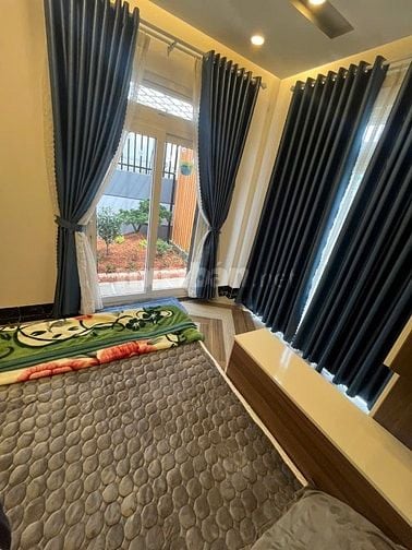 Bán gấp nhà MT HXH, 6x16, 7ty5, SRXD, P5, TP ĐÀ LẠT