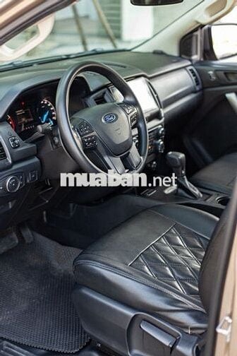 Ford Ranger XLS 4x2 AT 2022 Vàng cát 45000 km