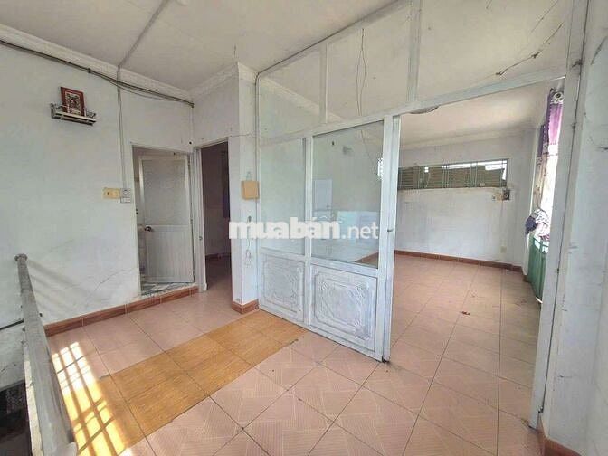 KHO 8*5×25M GÁC LỬNG GIÁ 18TRIỆU