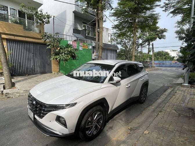 Hyundai Tucson 2022 2.0 Xăng tiêu chuẩn - 60000 km